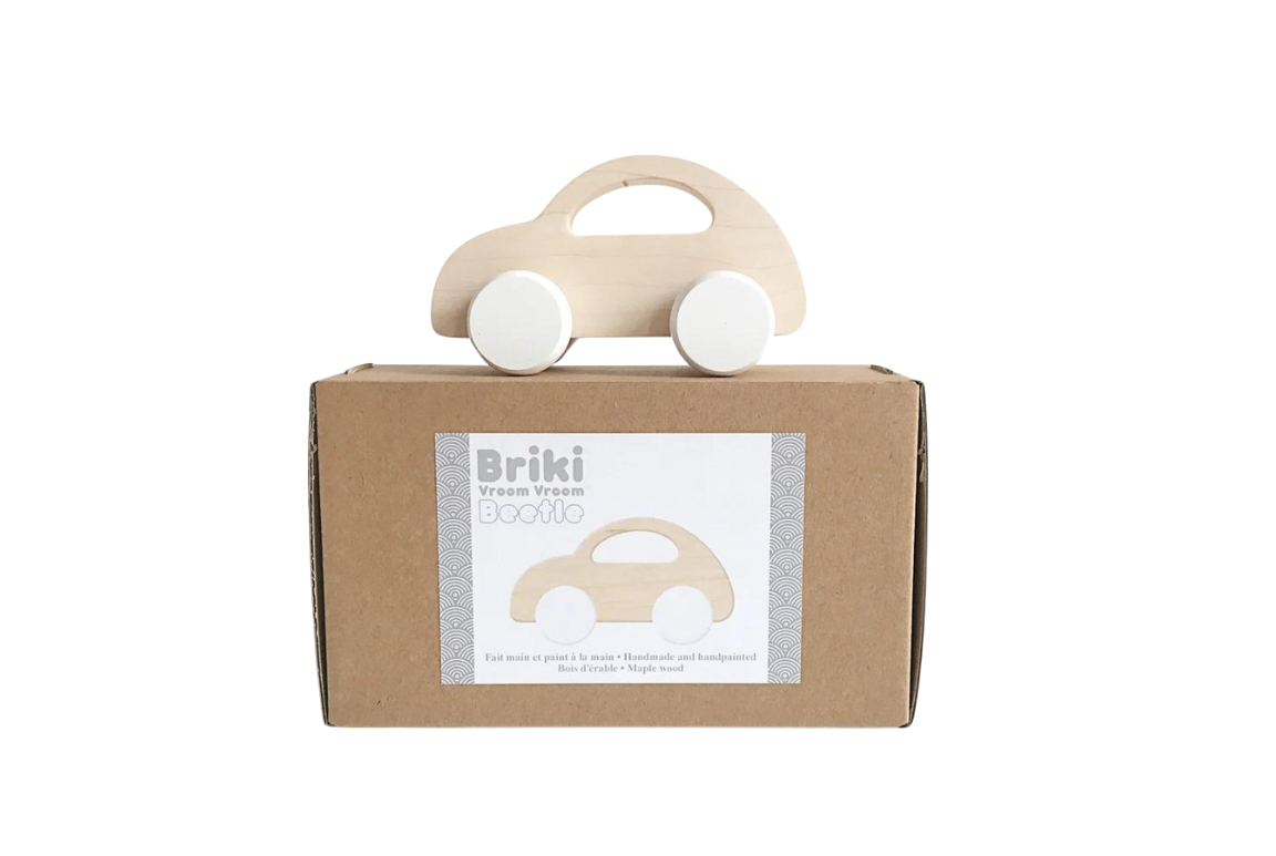 Voiture en bois blanc 2
