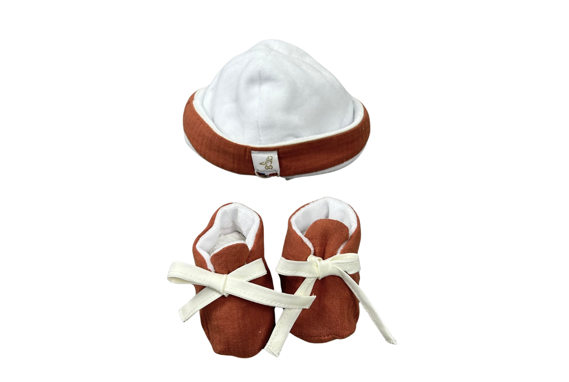 Coffret bonnet + chausson argile